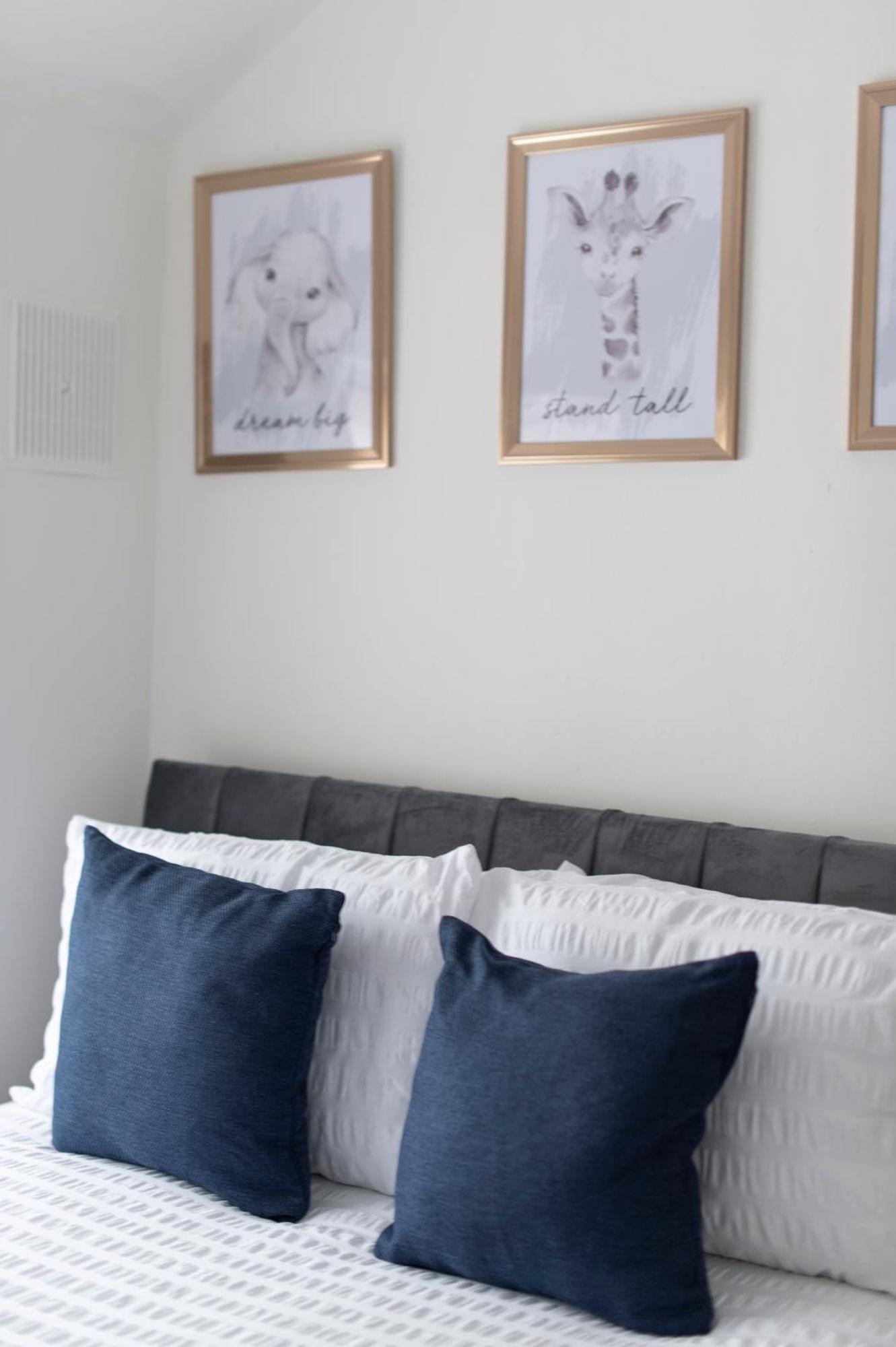 3 Bed House In Rochester 4 Beds Sleeps 7 Wainscot Dış mekan fotoğraf